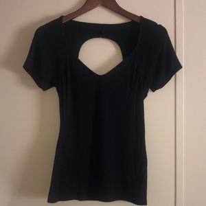 **SOLD** Black ~ GUESS Shirt ~ Small